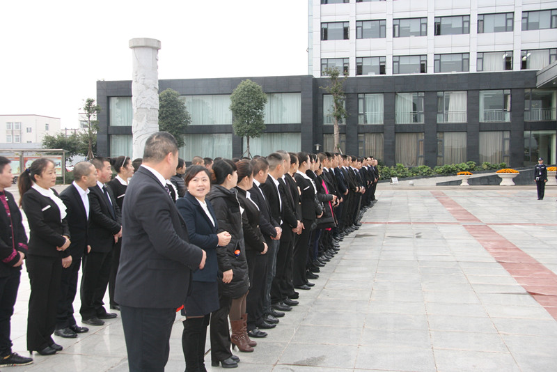 �c(di��n)���´��ڴ��_��D