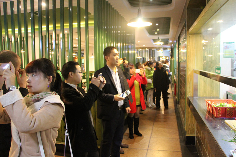 �c(di��n)���´��ڴ��_��D