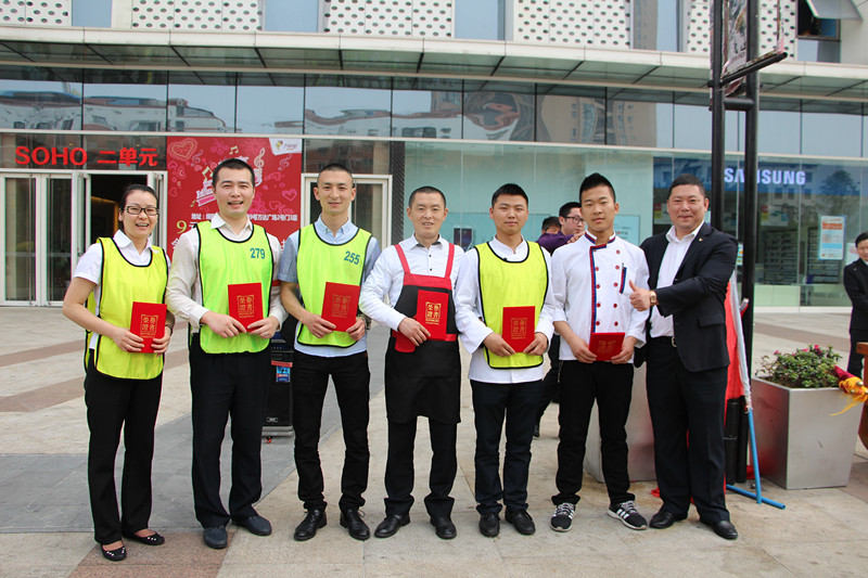 �c���´��ڴ��_��D